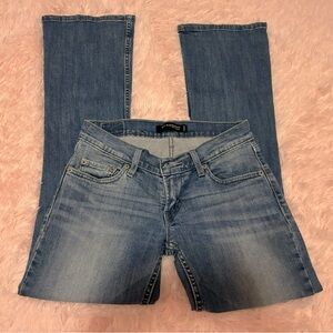 VINTAGE LEVI'S 524 BOOTCUT FIT JEANS Size 1M